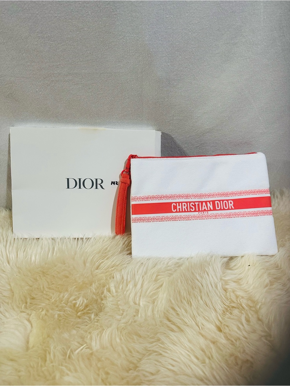 💕 Dior White Canvas Pouch with Red Christian Dior Stripe